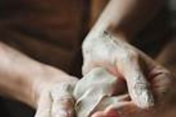 Laboratori espressivi: "CRETA tra le mani"